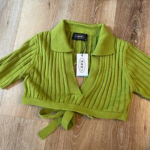 Never worn Cider green crop💚